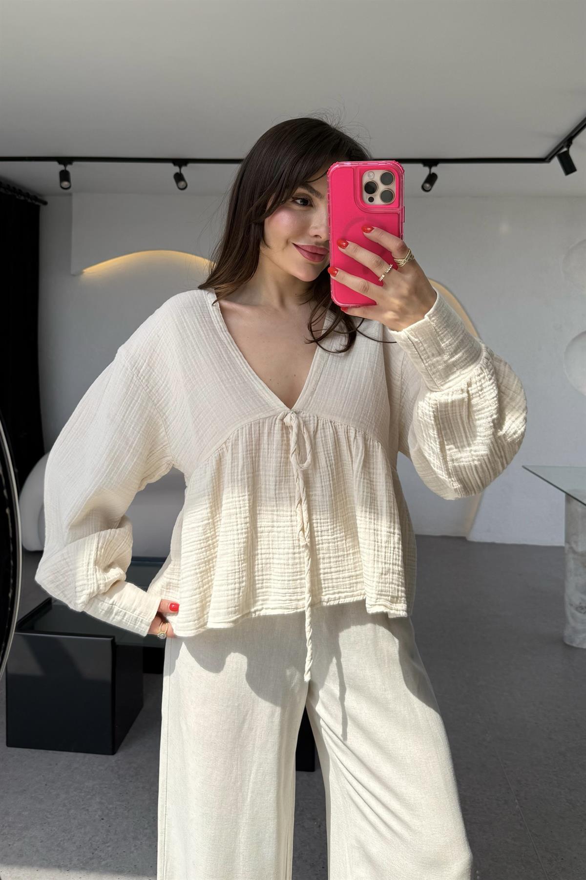 Orlando Bej V yaka Müslin Gömlek