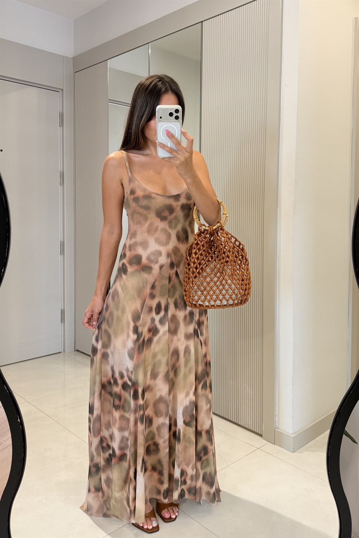 Ottavia  Kahve Leopar Askılı Maxi Elbise