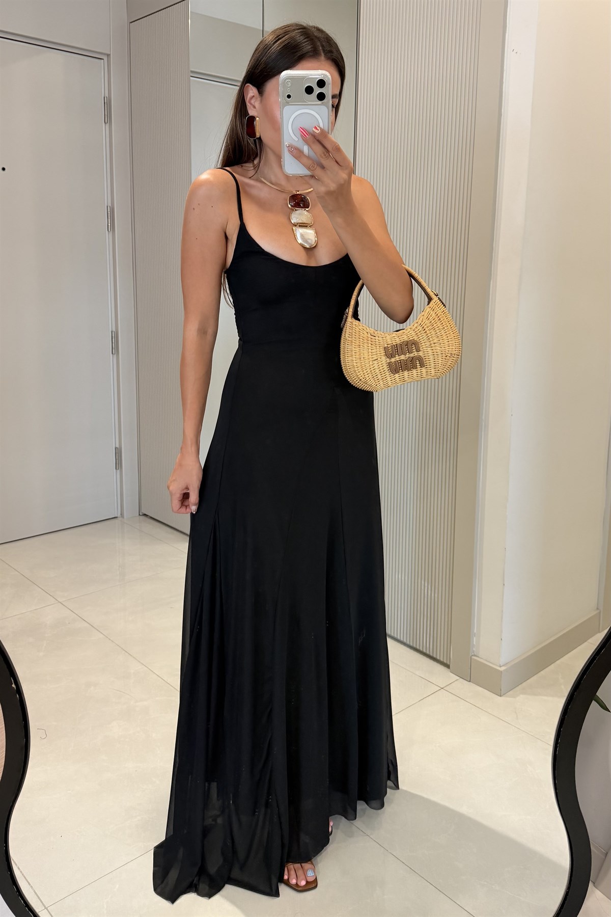 Ottavia Siyah Askılı Maxi Elbise