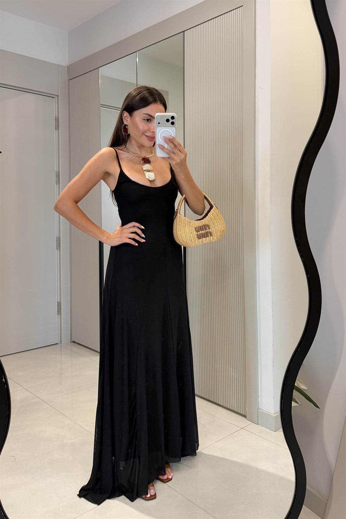 Ottavia Siyah Askılı Maxi Elbise