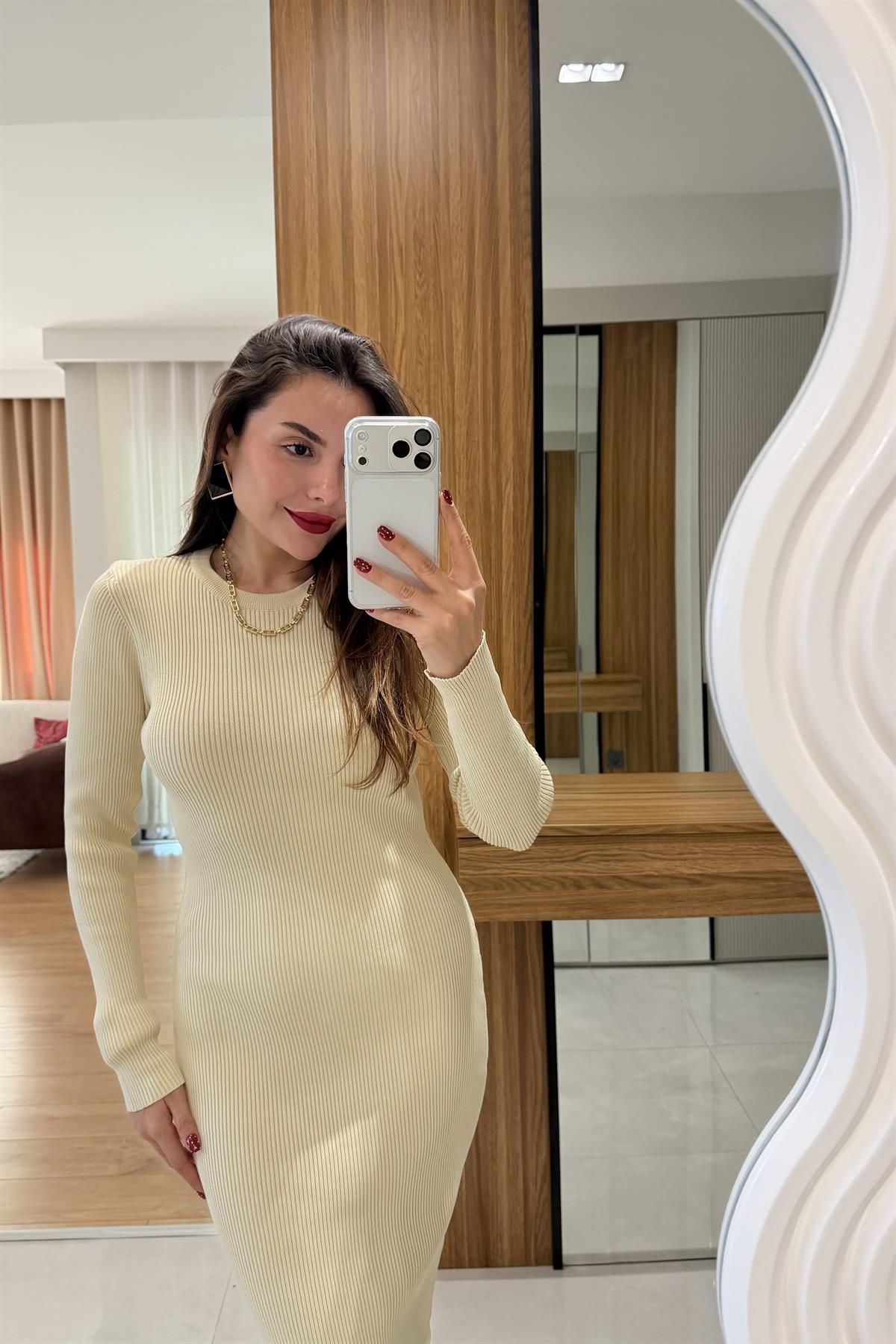 Paddy Krem Fitilli Vucudu Saran Elbise