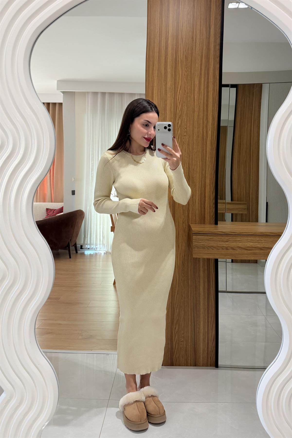 Paddy Krem Fitilli Vucudu Saran Elbise