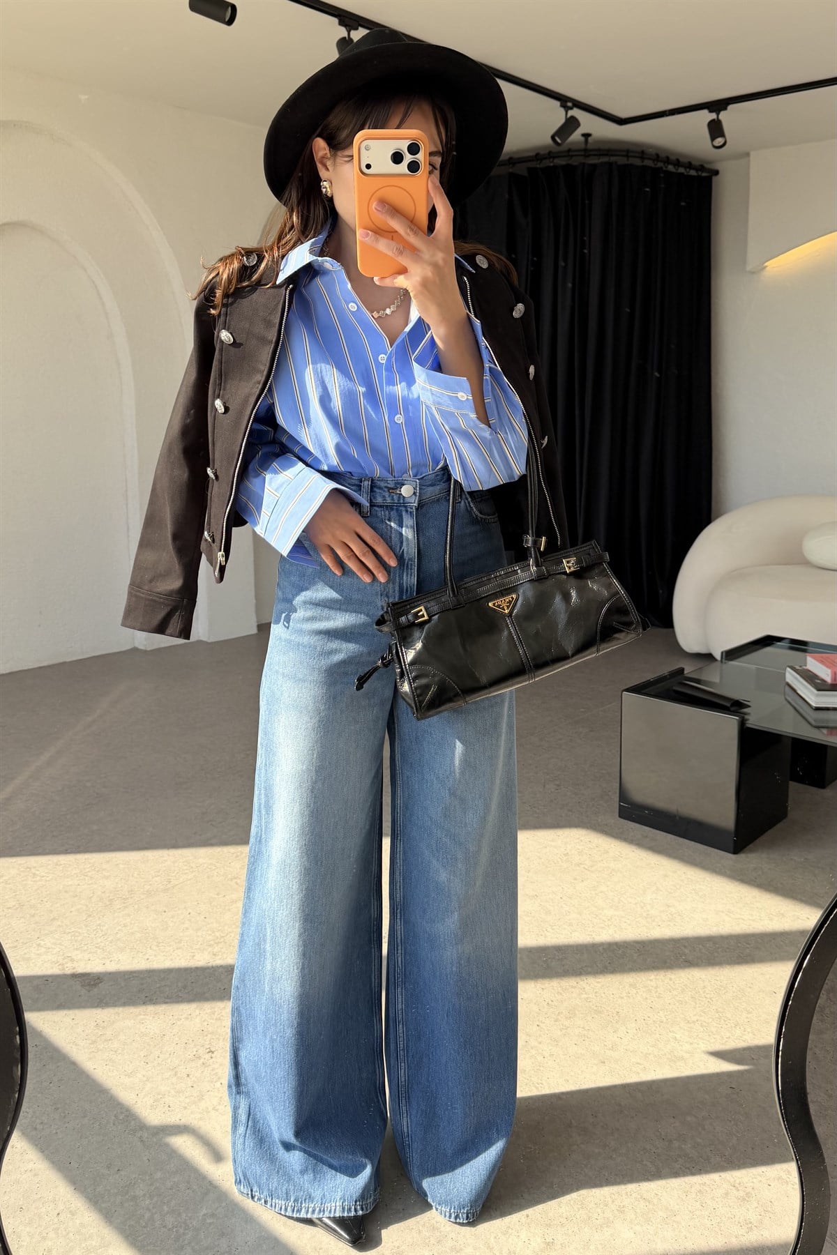 Palencia Siyah Düğmeli Ceket