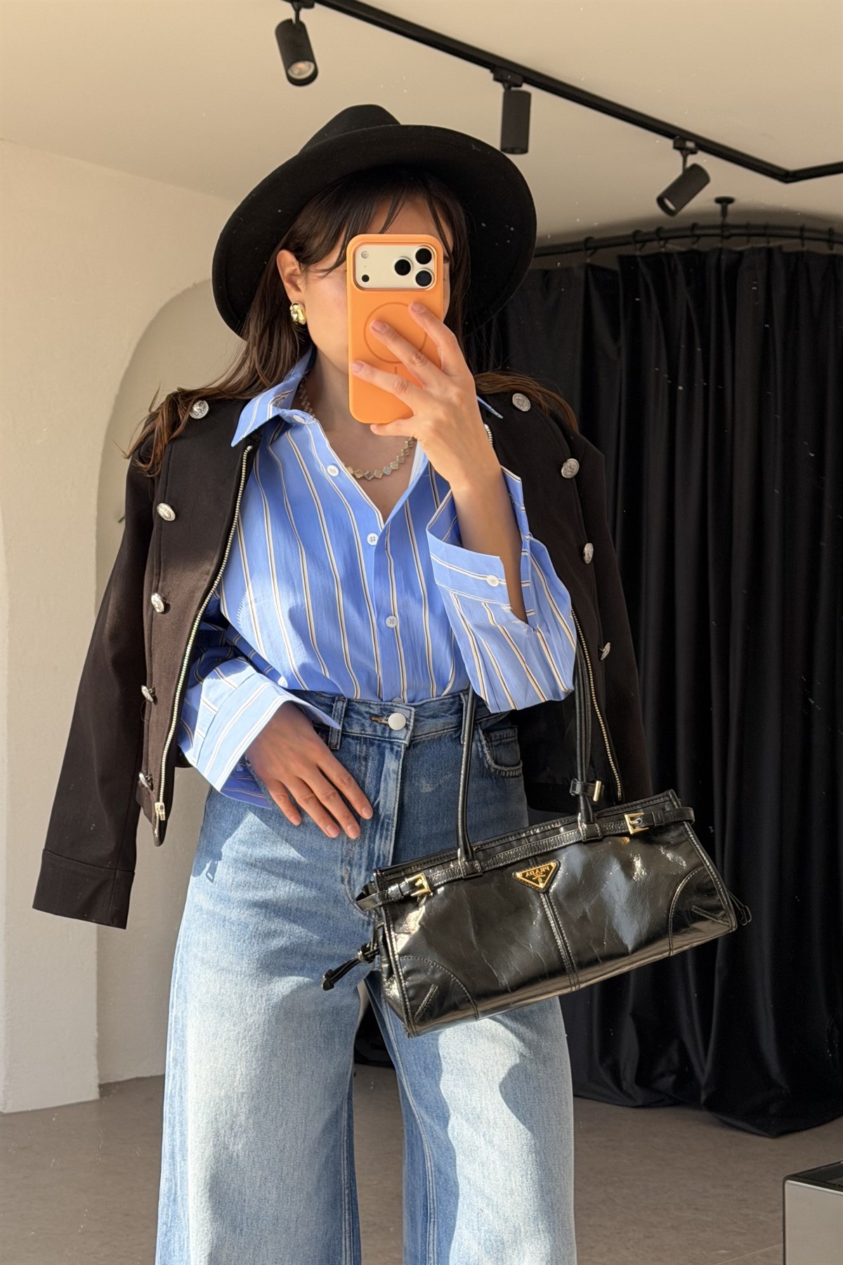 Palencia Siyah Düğmeli Ceket