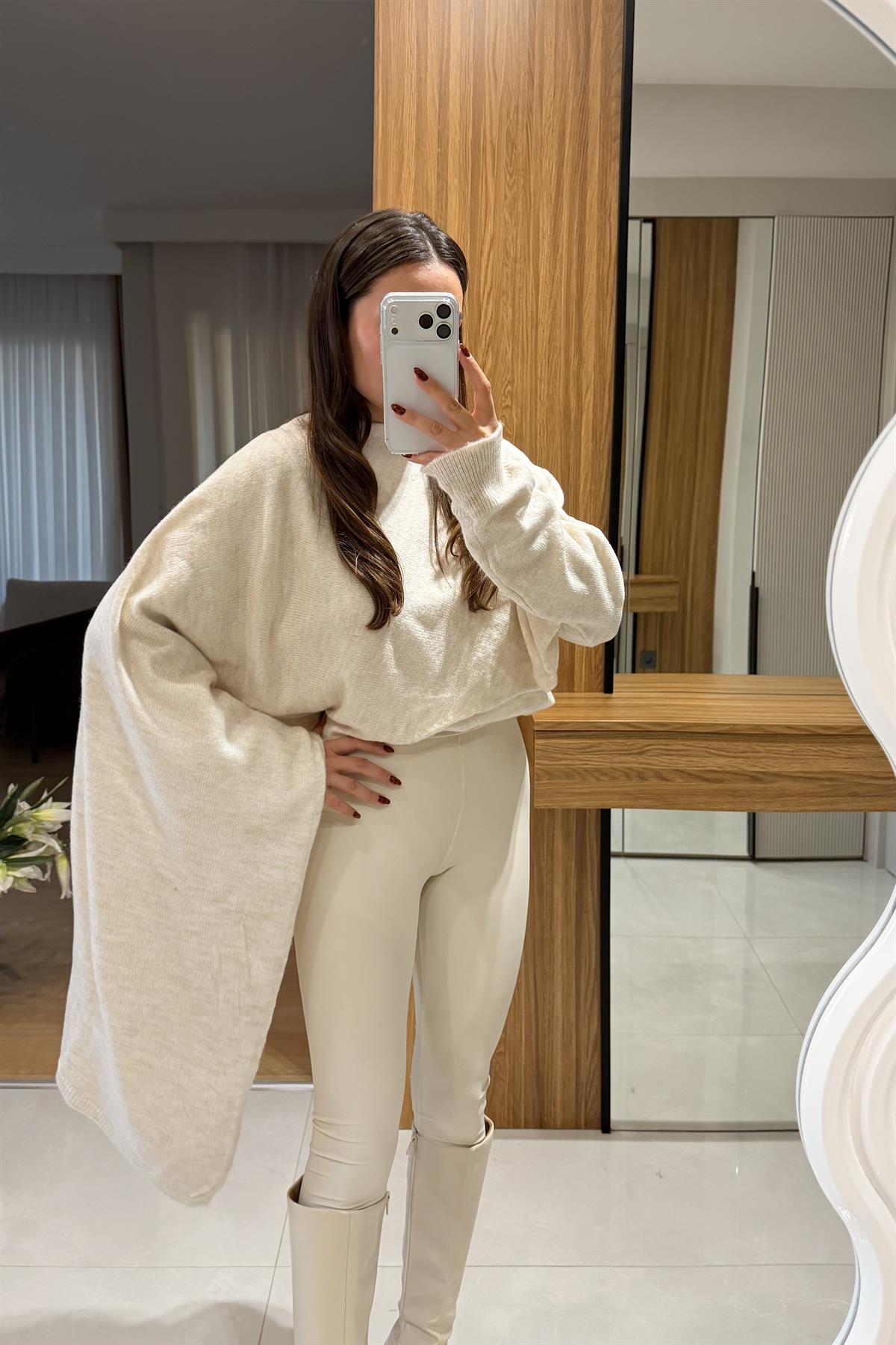 Pamela Ekru Şallı Kazak