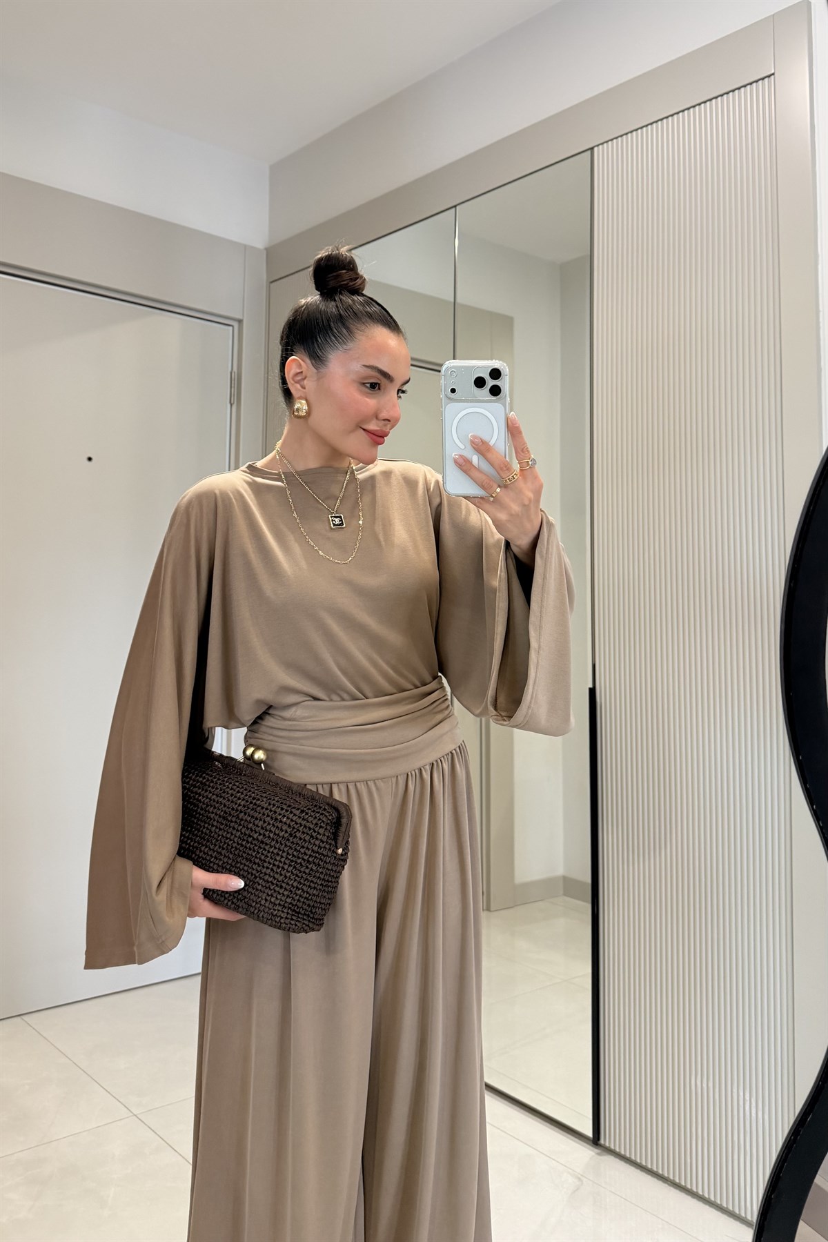 Parisian Camel Bel Drapeli İkili Takım
