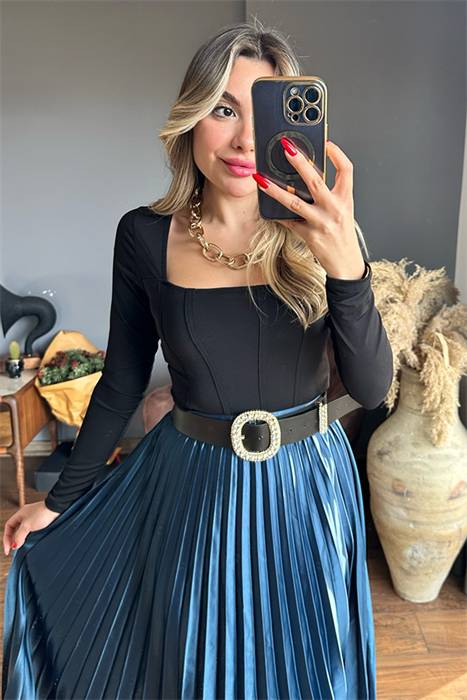 Parlement mavi pileli saten etek