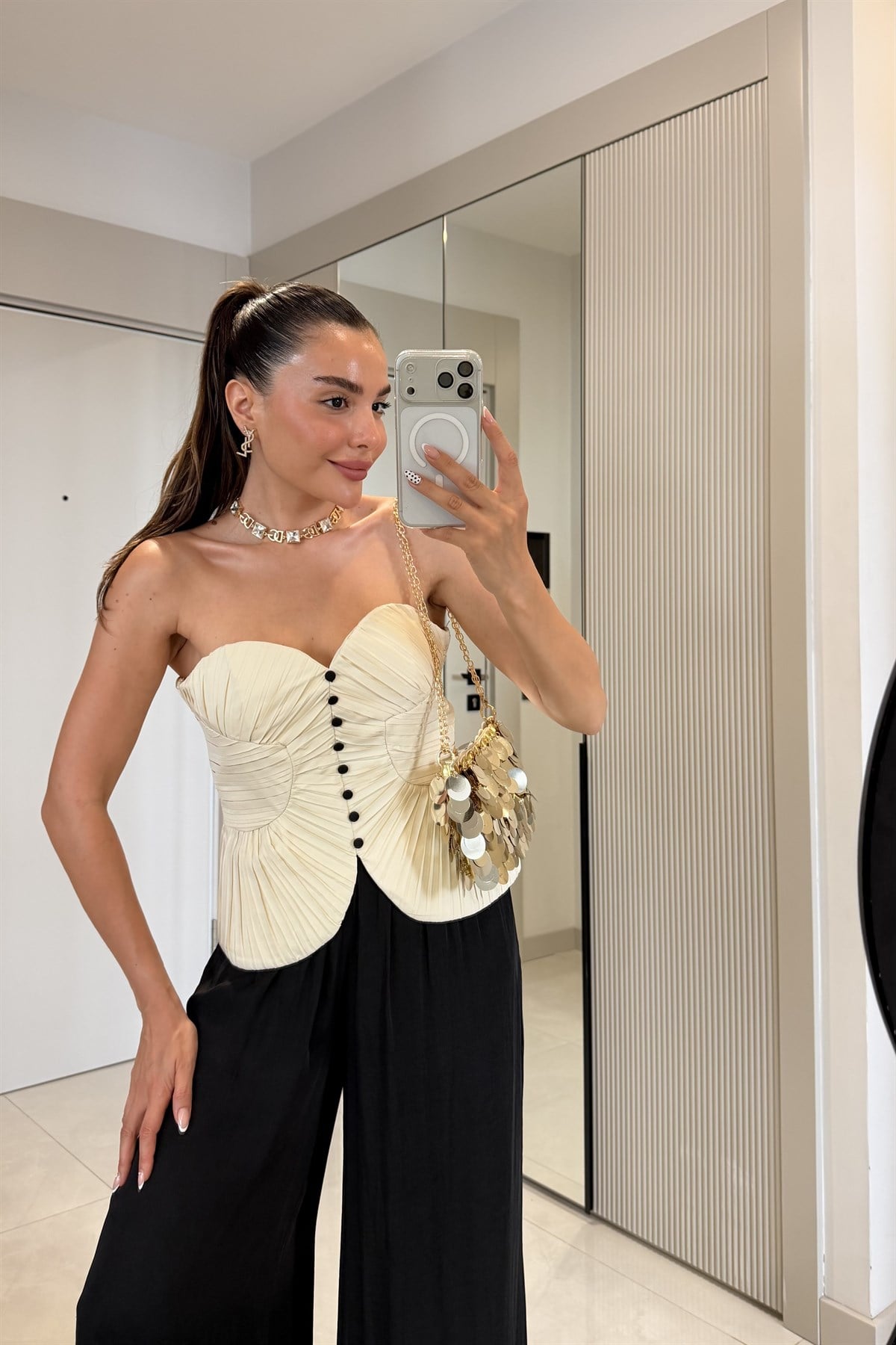 Passion Ekru Düğmeli Piliseli Korse Bluz