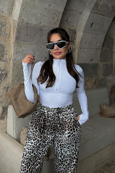 Pectore Beyaz Slim Body Crop 