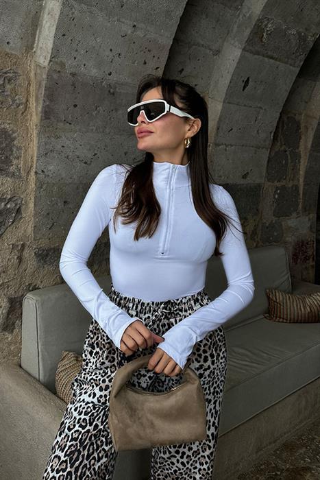 Pectore Beyaz Slim Body Crop 
