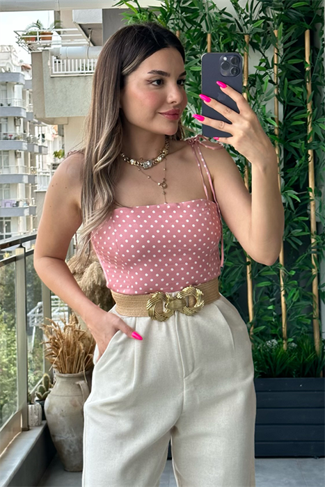 Pembe puantiyeli saten crop top