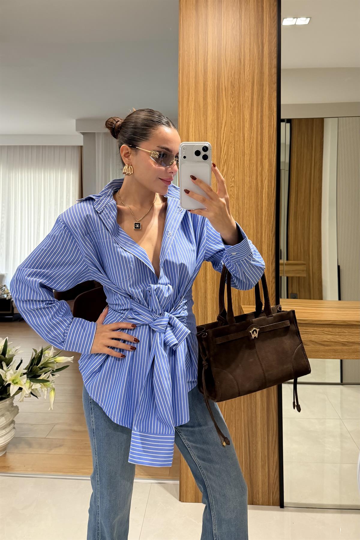 Petra Mavi Çizgili Bağlamalı Gömlek 