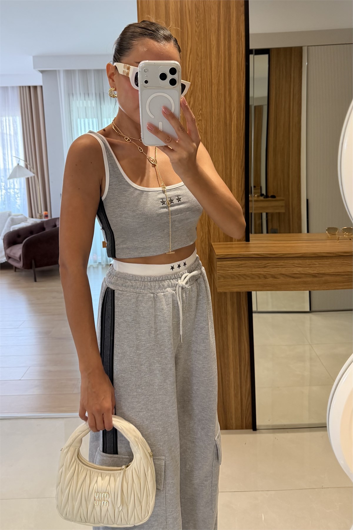 Pierce Yıldız Detaylı Crop 