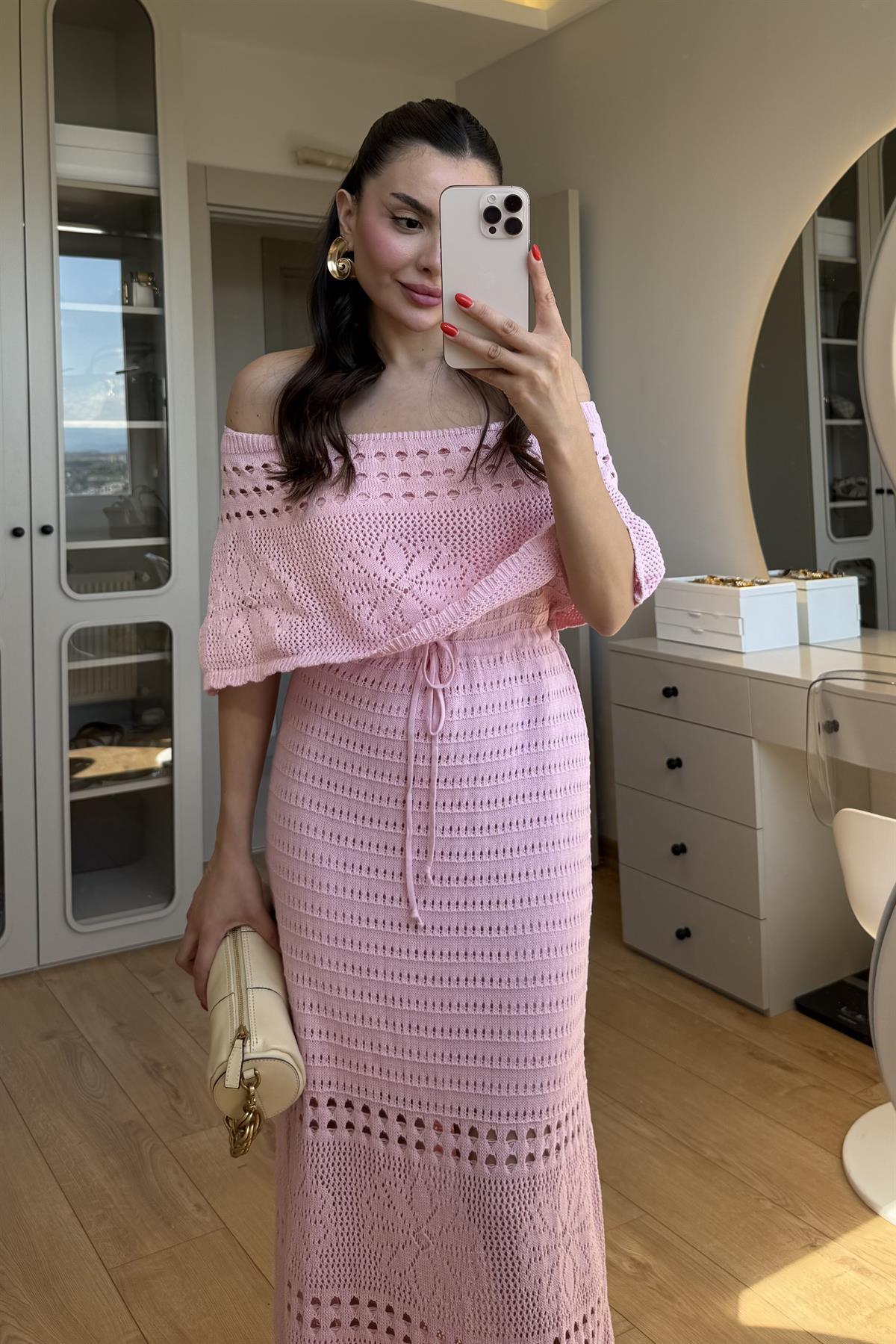 Piers Toz Pembe Madonna Yaka Triko Elbise 