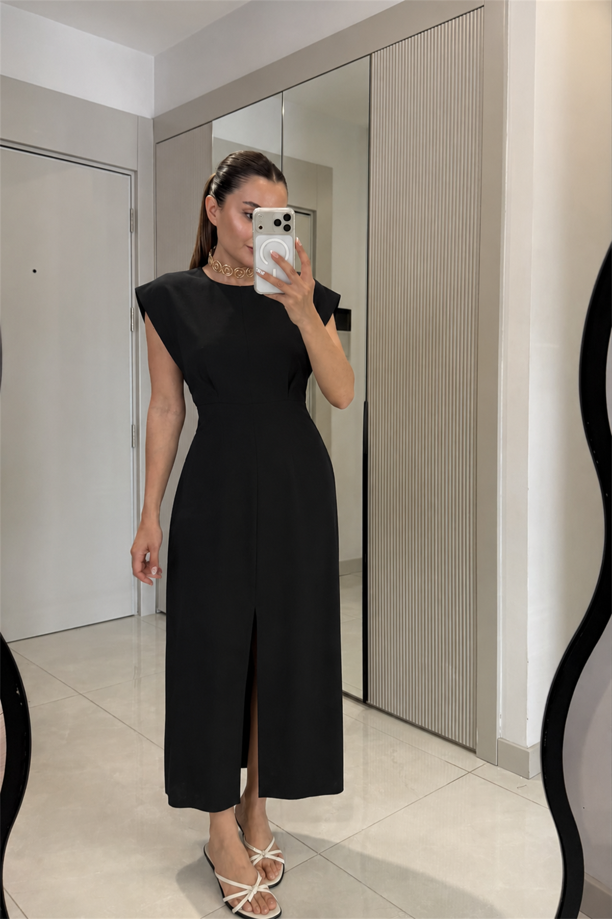 Pimenta  Siyah Önden Yırtmaç Detaylı Elbise