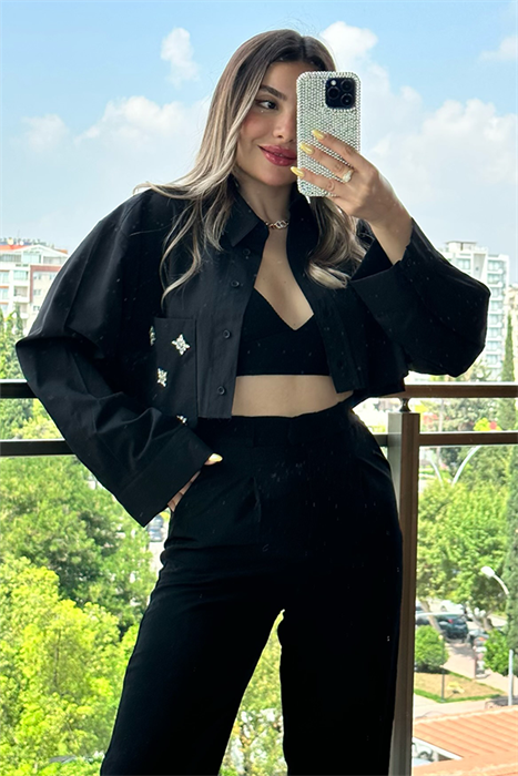 Pinky cebi taşlı siyah mini gömlek 