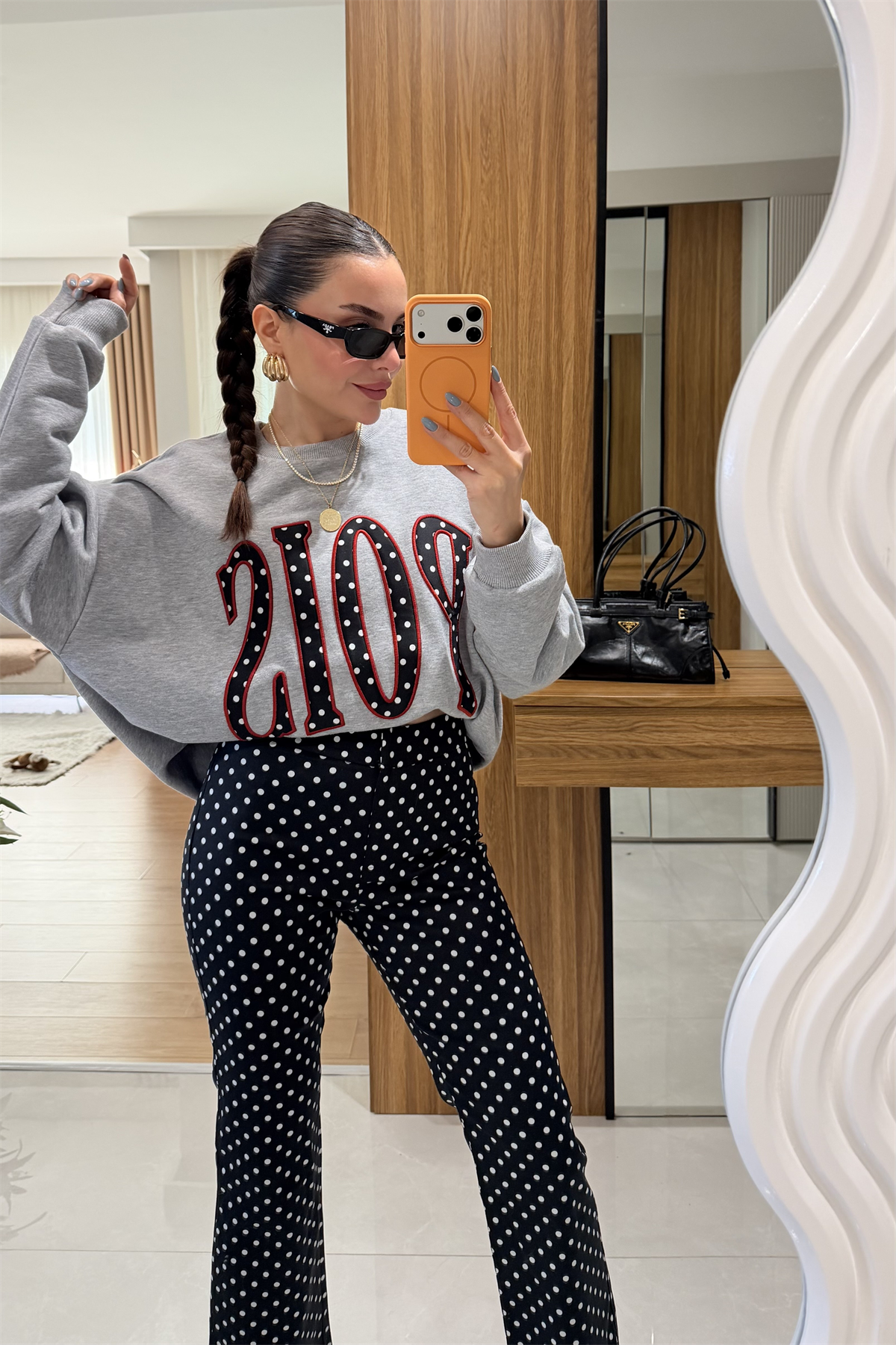 Pois Gri Puantiye Yazılı Sweatshirt 