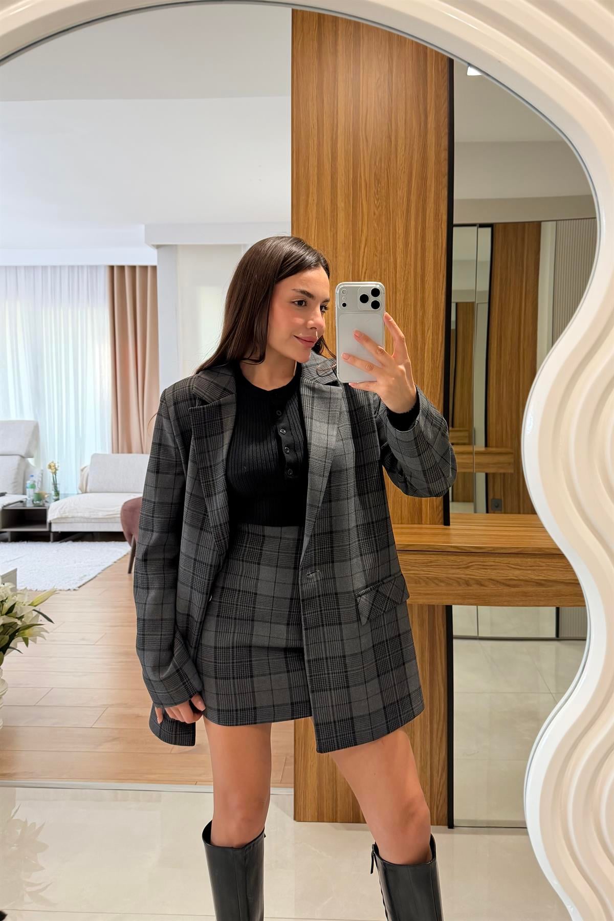 Polly Gri Ekose Vatkalı Ceket Etek Takım