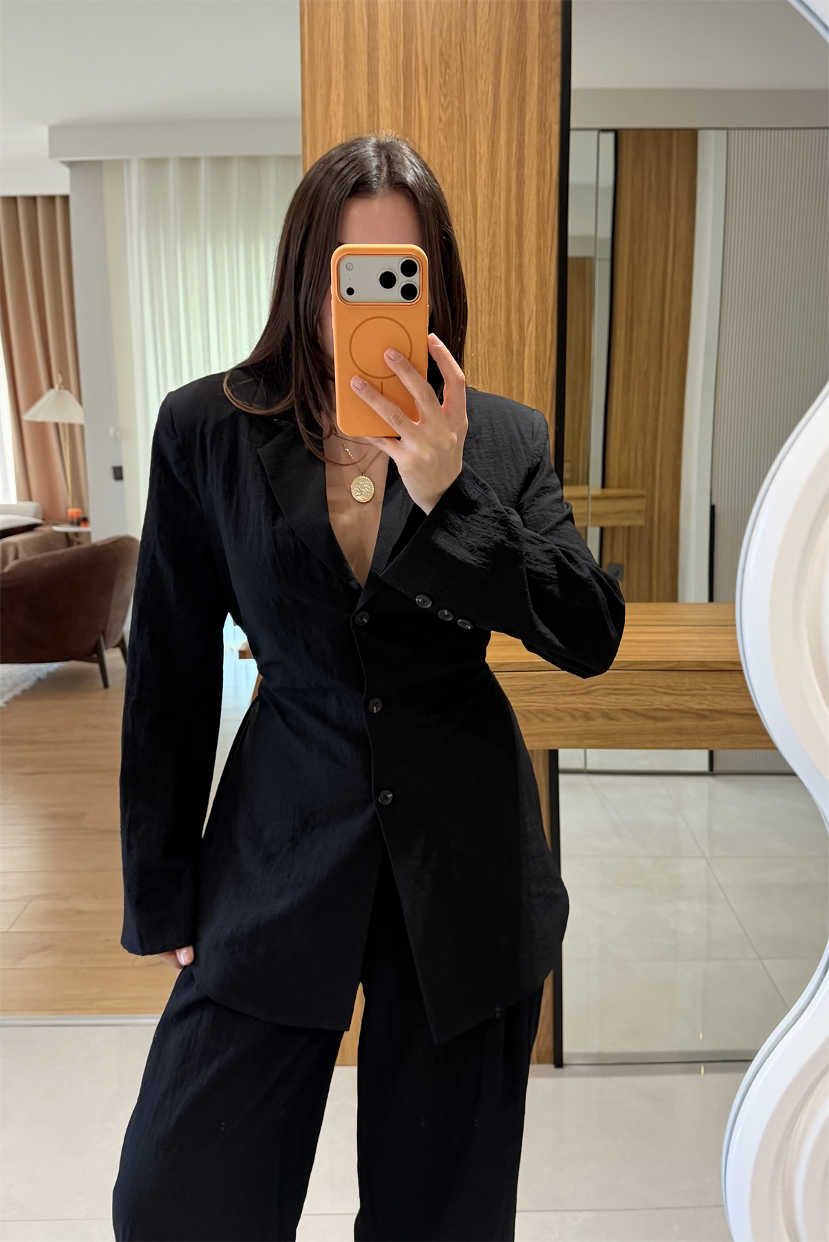 Porter Siyah Vatkalı Belden Oturmalı Takım