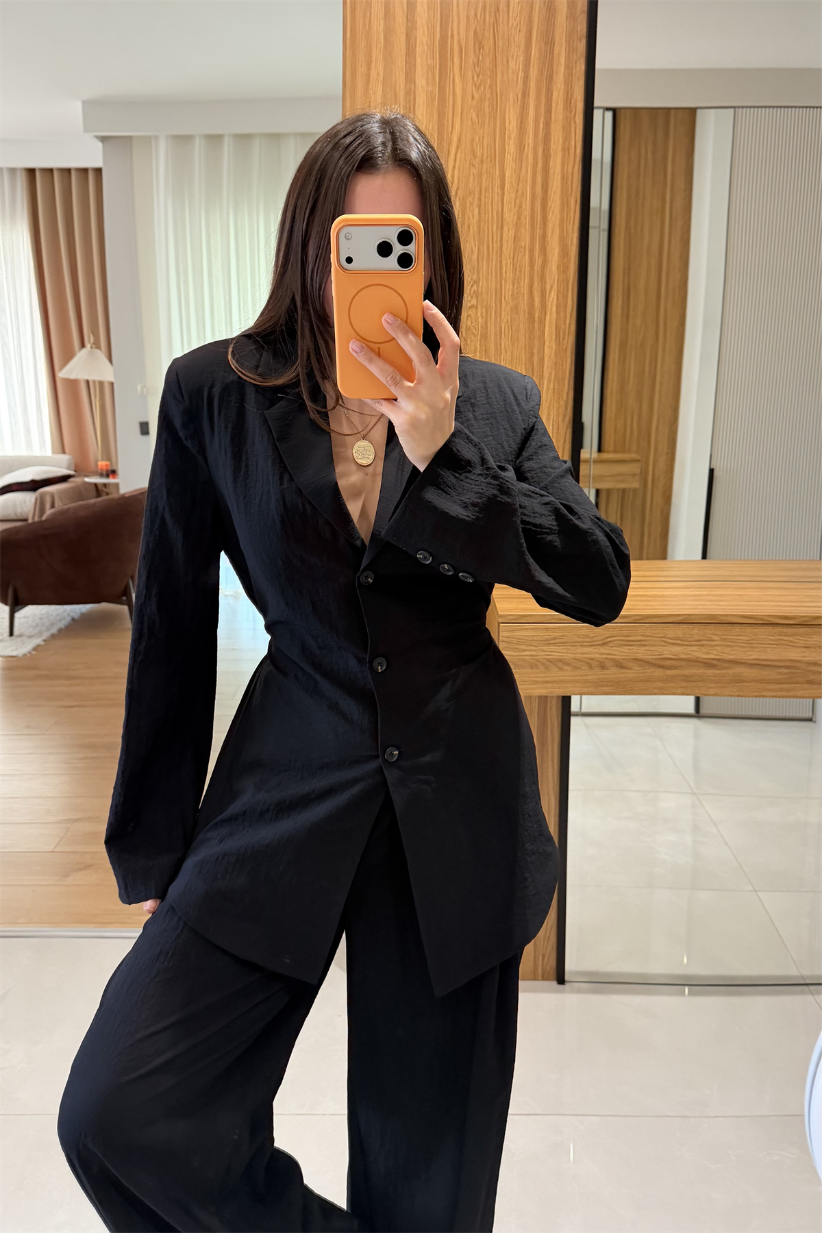 Porter Siyah Vatkalı Belden Oturmalı Takım