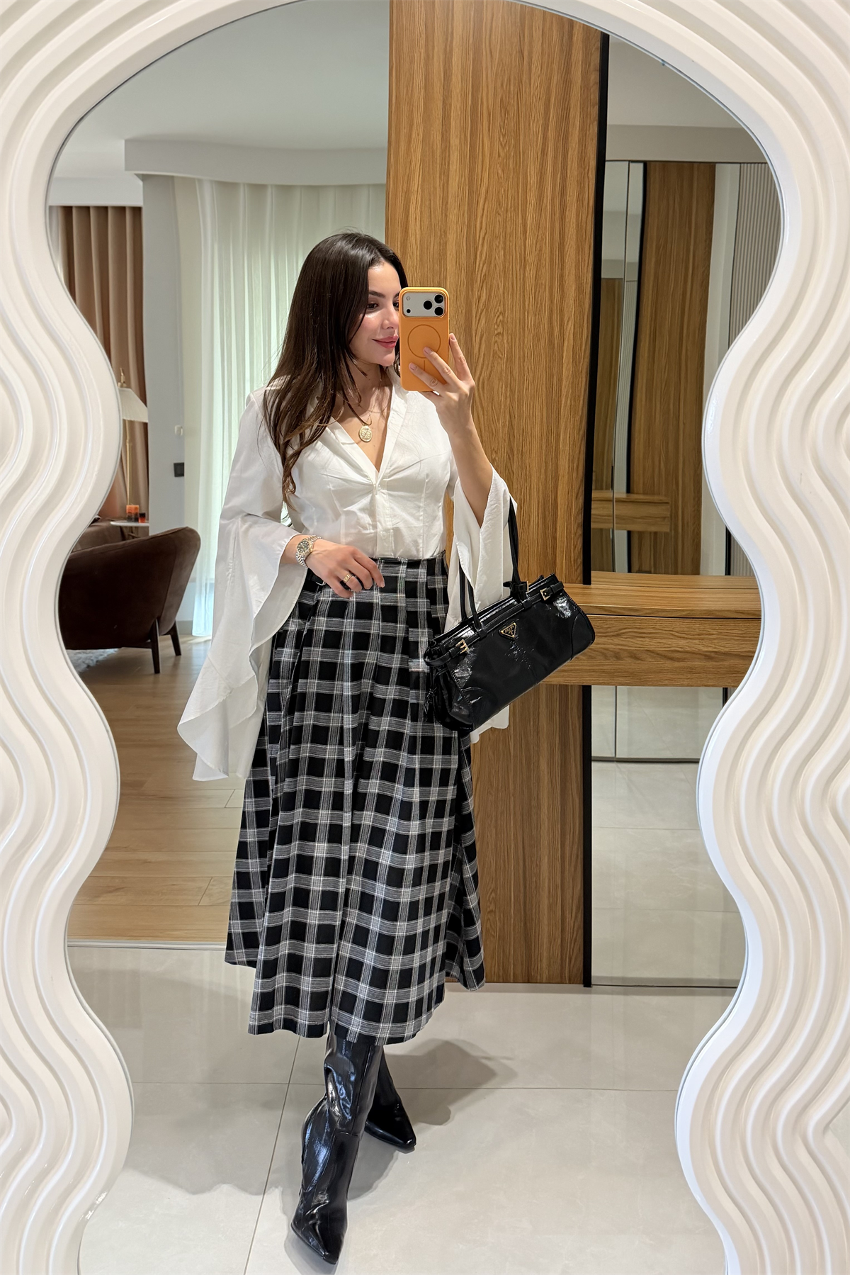 Pottery Siyah Ekoseli Kemer Detay Etek