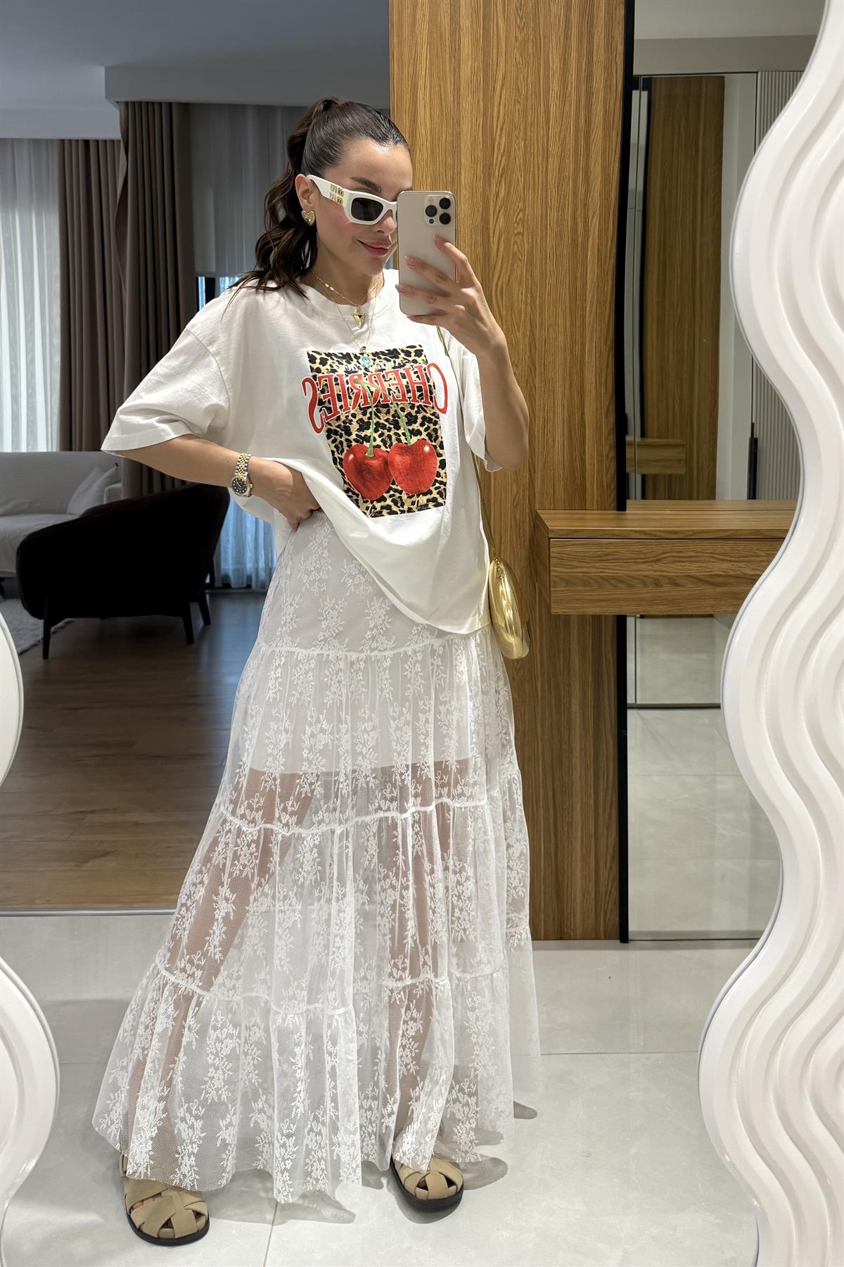 Praia Beyaz Astarlı Dantel Etek