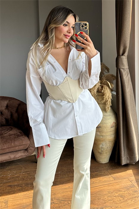 Premium beyaz poplin gömlek