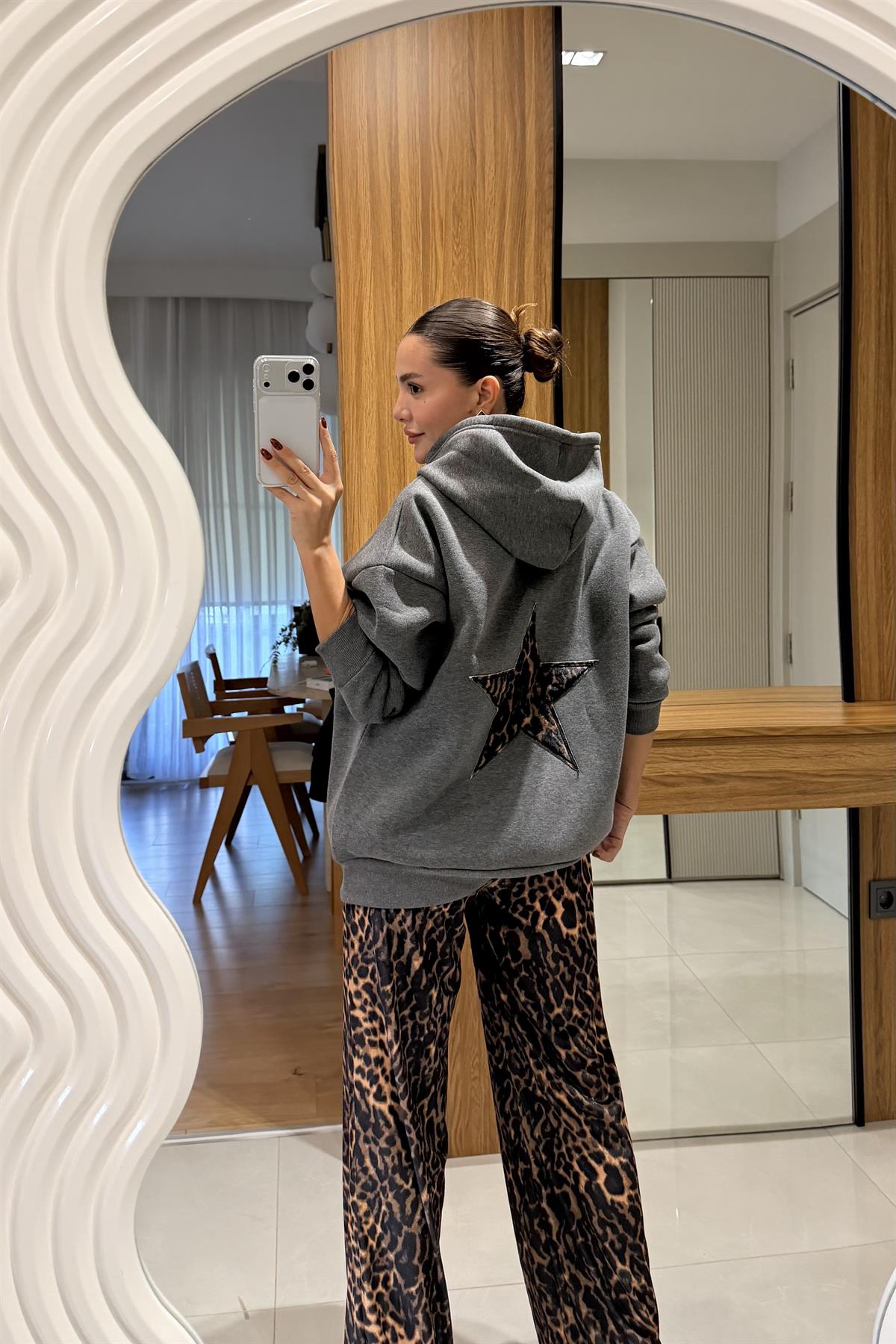 Preson Yıldız Desenli Kapüşonlu Sweatshirt