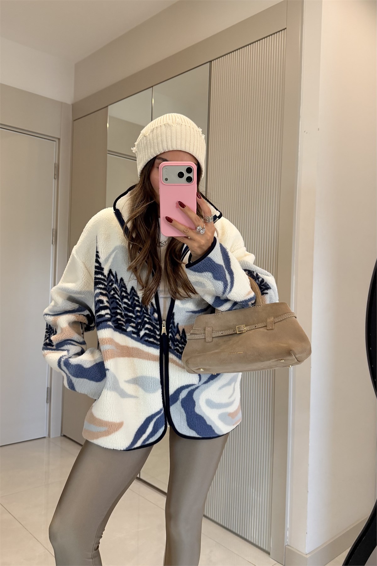 Presy Beyaz Teddy Fermuarlı Sweat