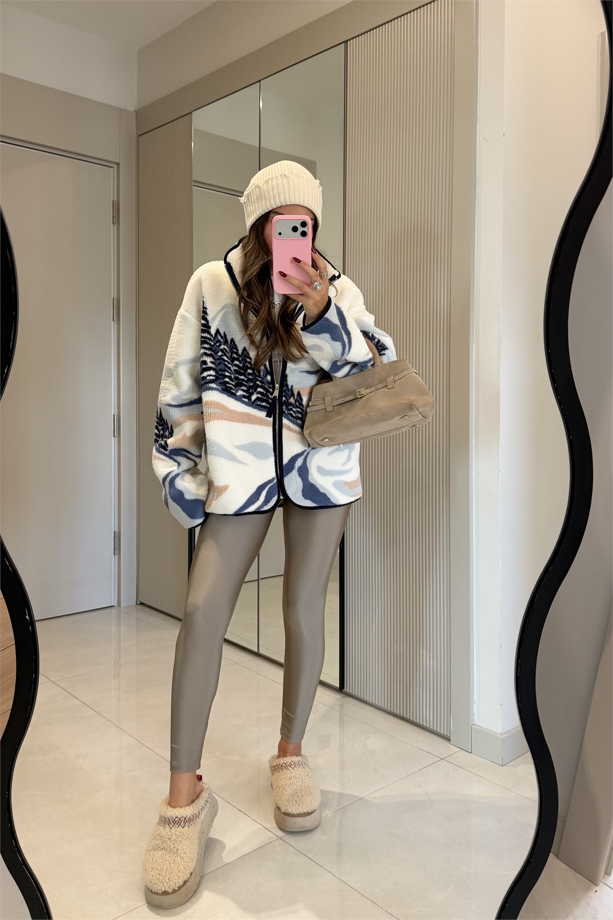 Presy Beyaz Teddy Fermuarlı Sweat