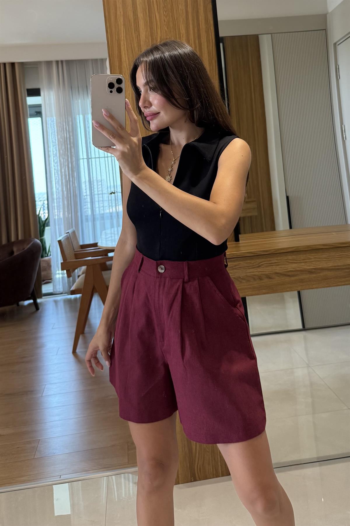 Prilepa Siyah Kolsuz Polo Yaka Body