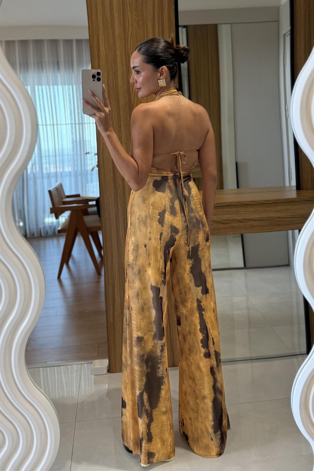 Priya Sarı V Yaka Etnik Desen Tulum