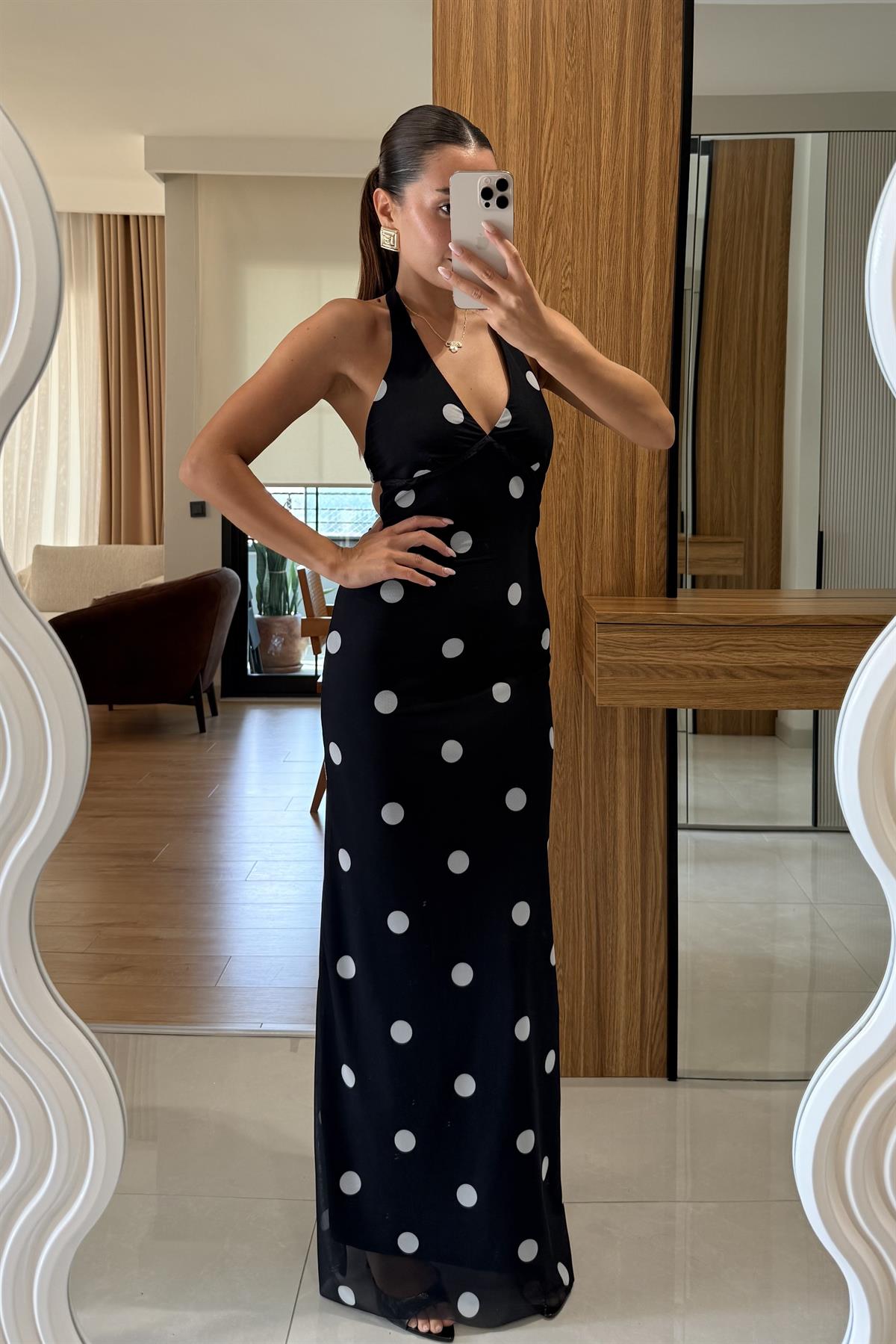 Probe Siyah Boyun Sırt Bağlama Detaylı Puantiyeli Elbise