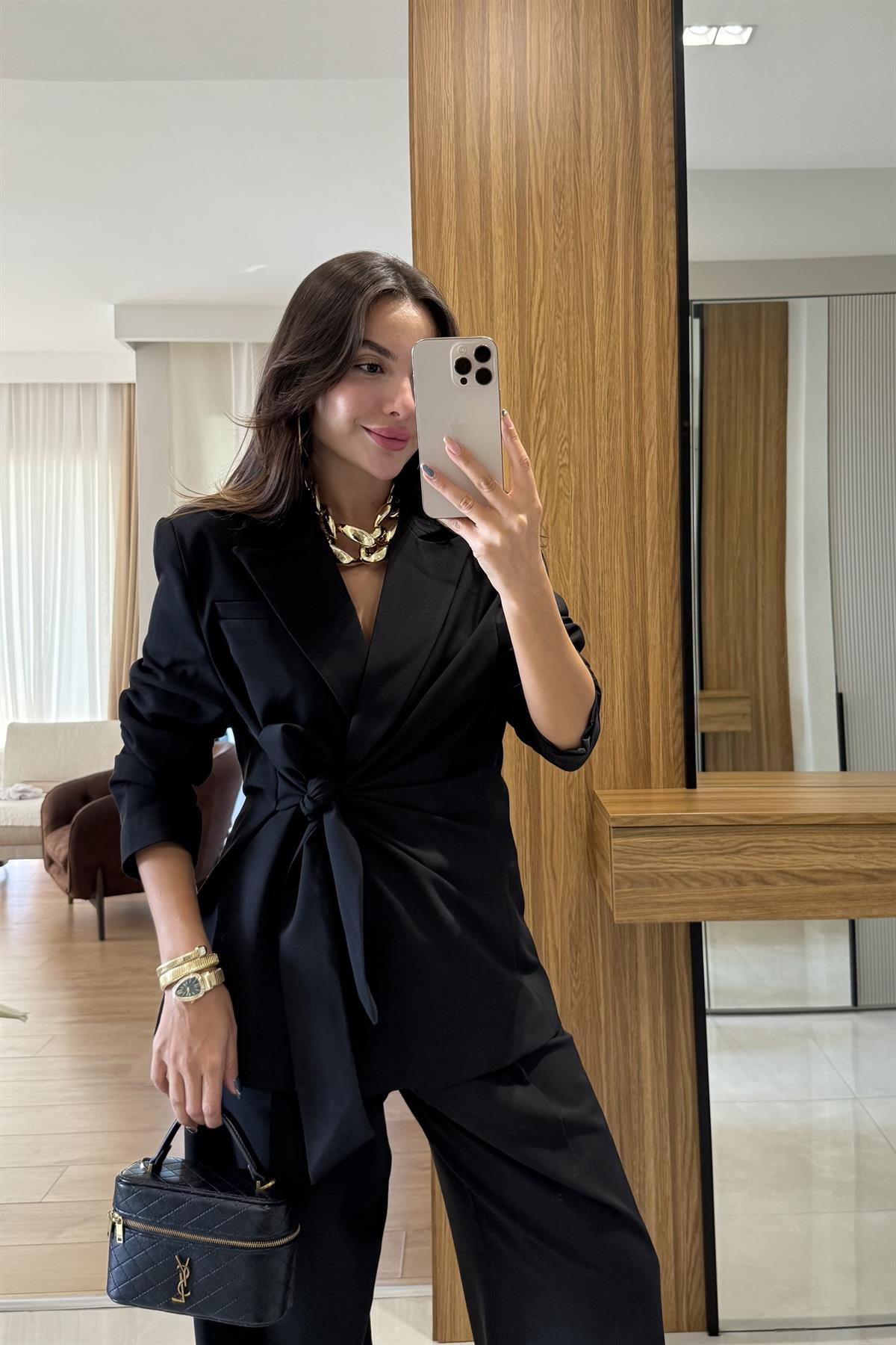 Minella Siyah Yandan Bağlamalı Ceket