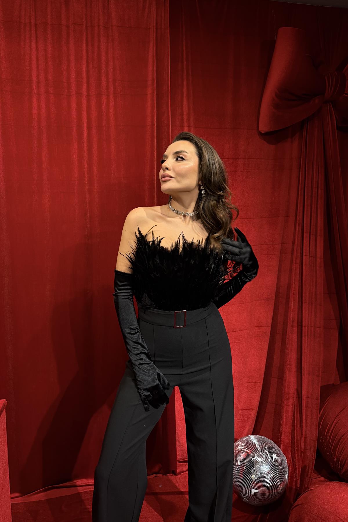 Quer Siyah Tüylü Tulum