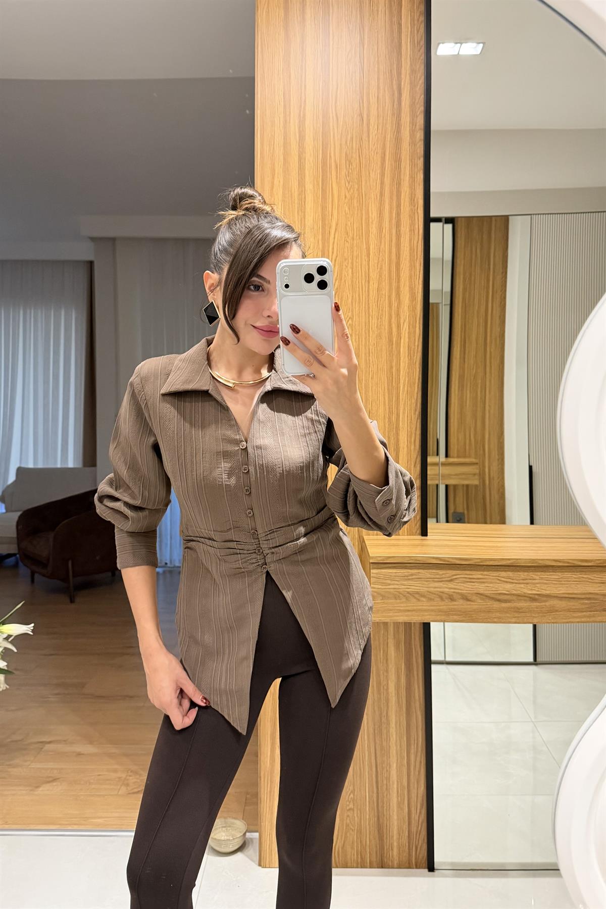 Rafus Kahve Belden Oturtmalı Dokulu Gömlek