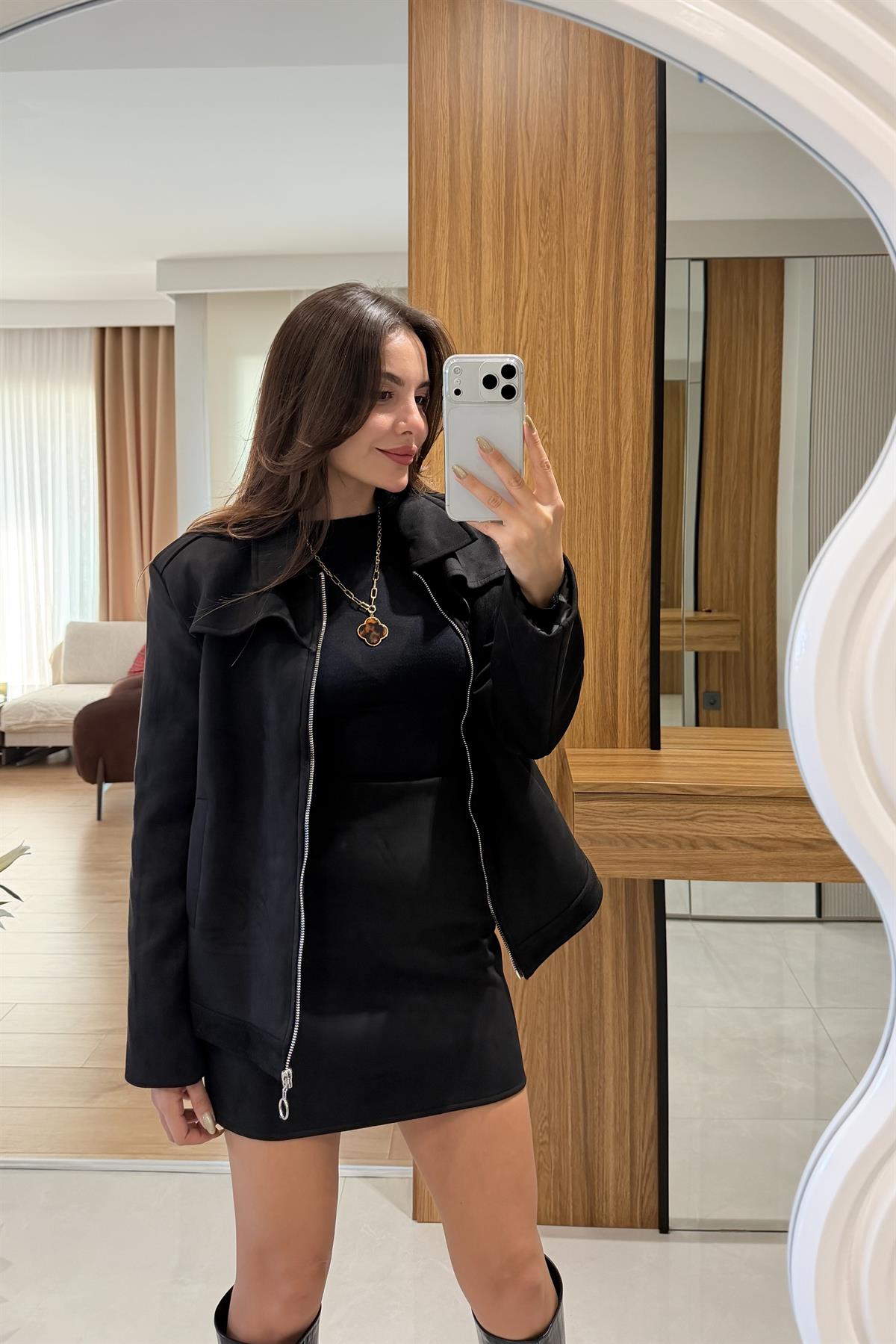 Range Siyah Süet Takım