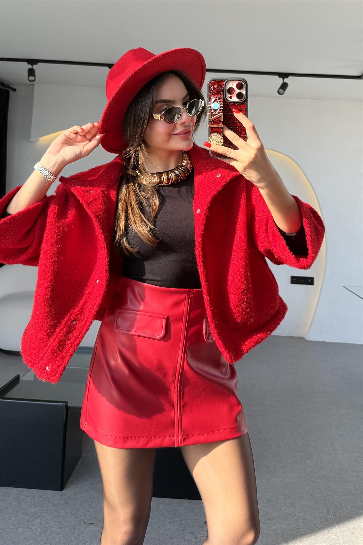 Ratte Kırmızı Cep Detaylı Deri Etek 