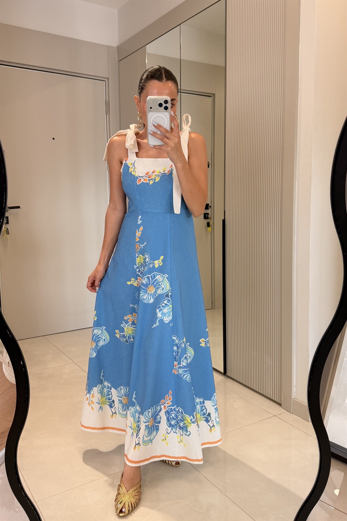 Ready Mavi Çiçek Desenli Askı Bağlamalı Elbise
