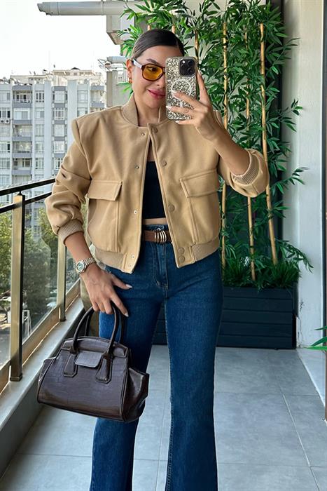 Reni karamel cepli bomber ceket 