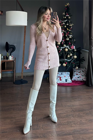 Renkli noktalı pembe hırka