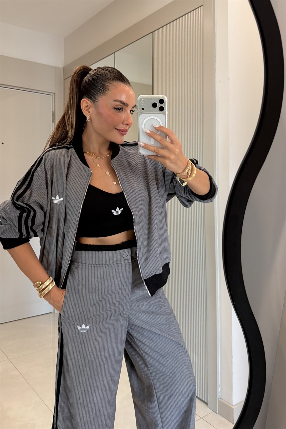 Rishi Antrasit Kadife Üçlü Marka Model Takım