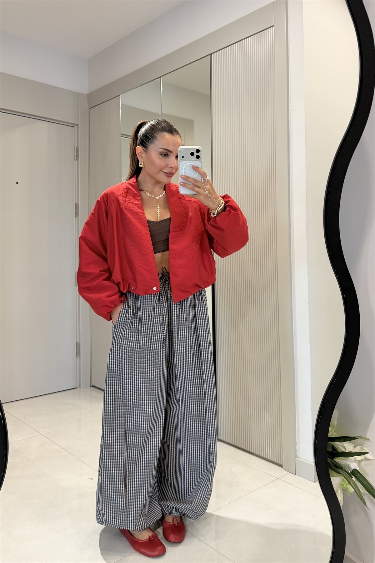Robbie Kahve Kareli Lastik Paçalı Pantolon