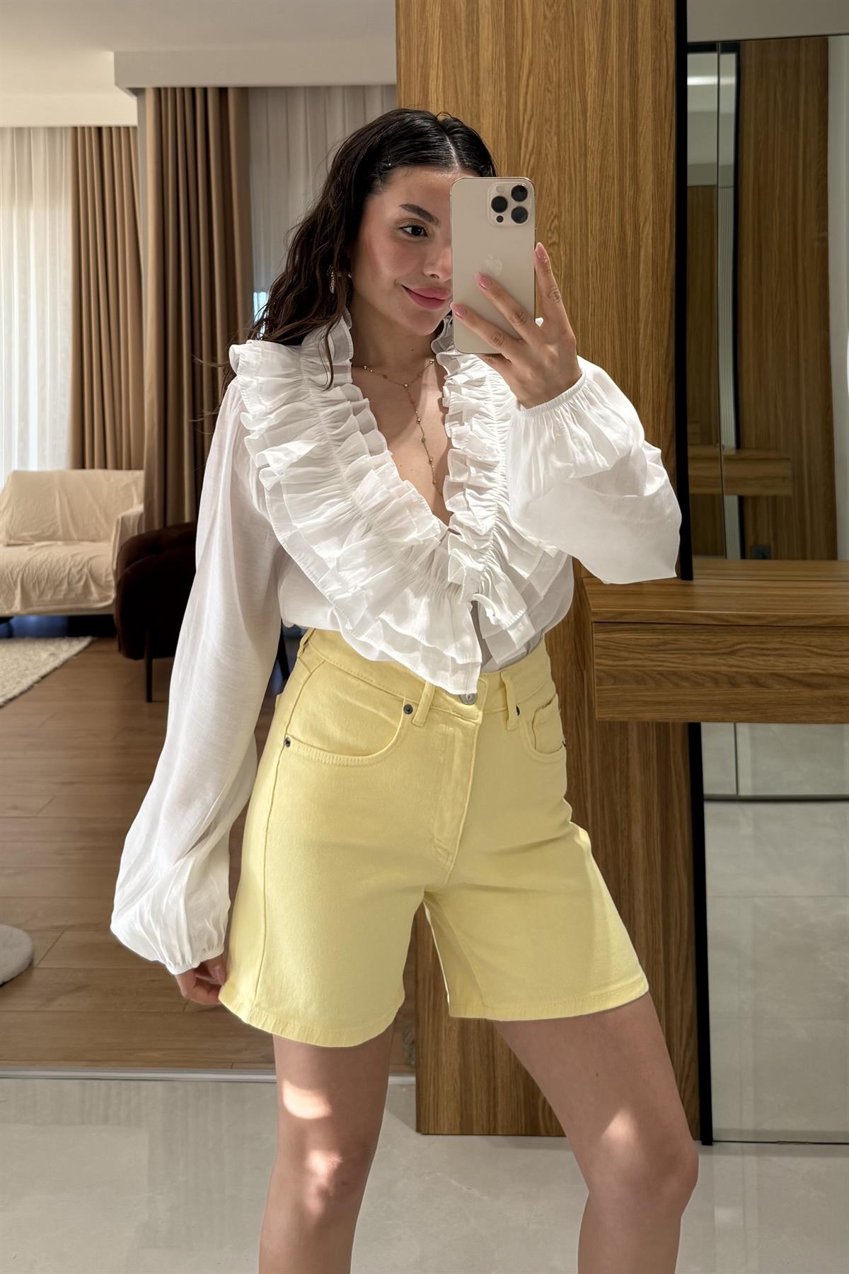 Roberts Sarı Şehir Boy Kot Şort