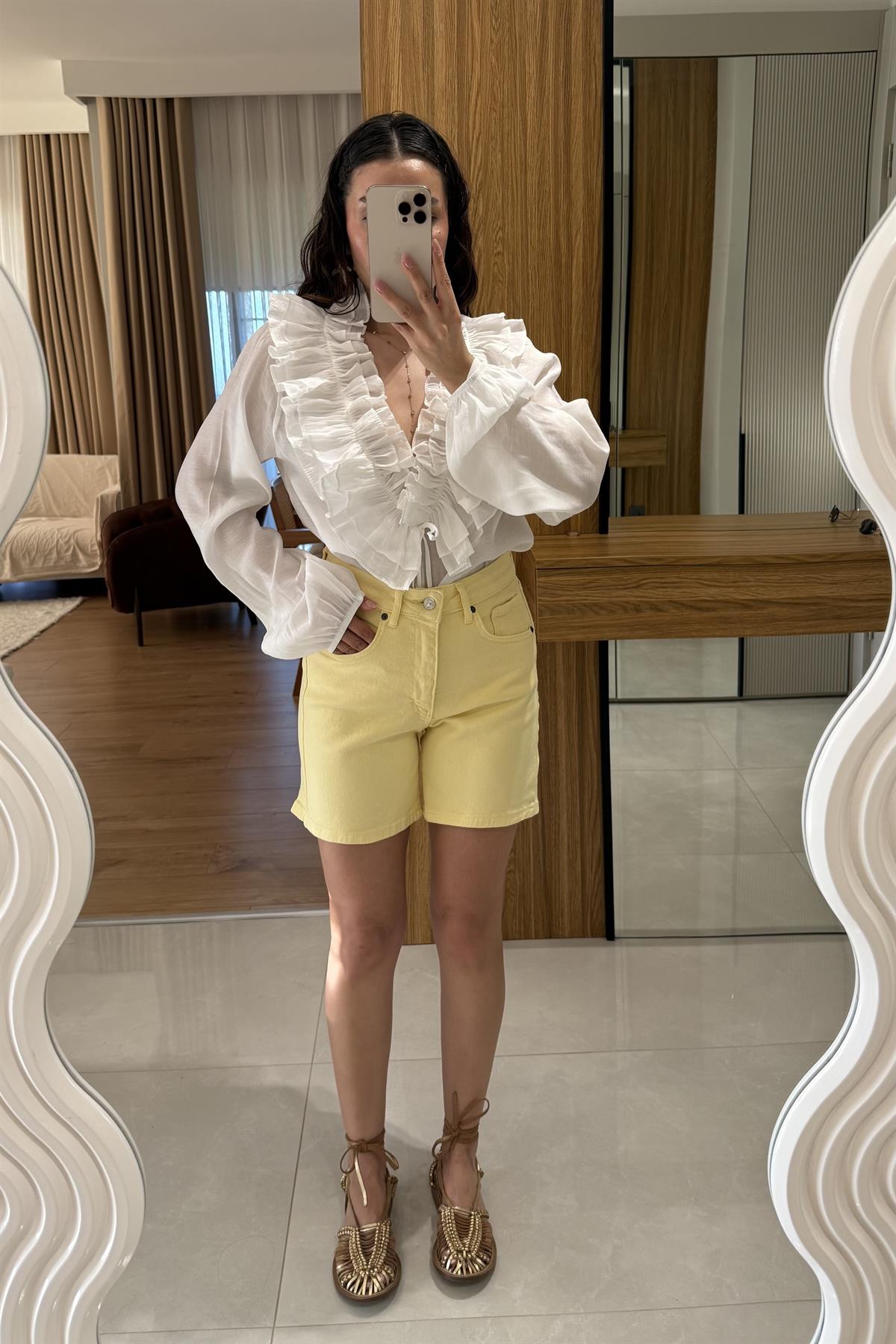 Roberts Sarı Şehir Boy Kot Şort