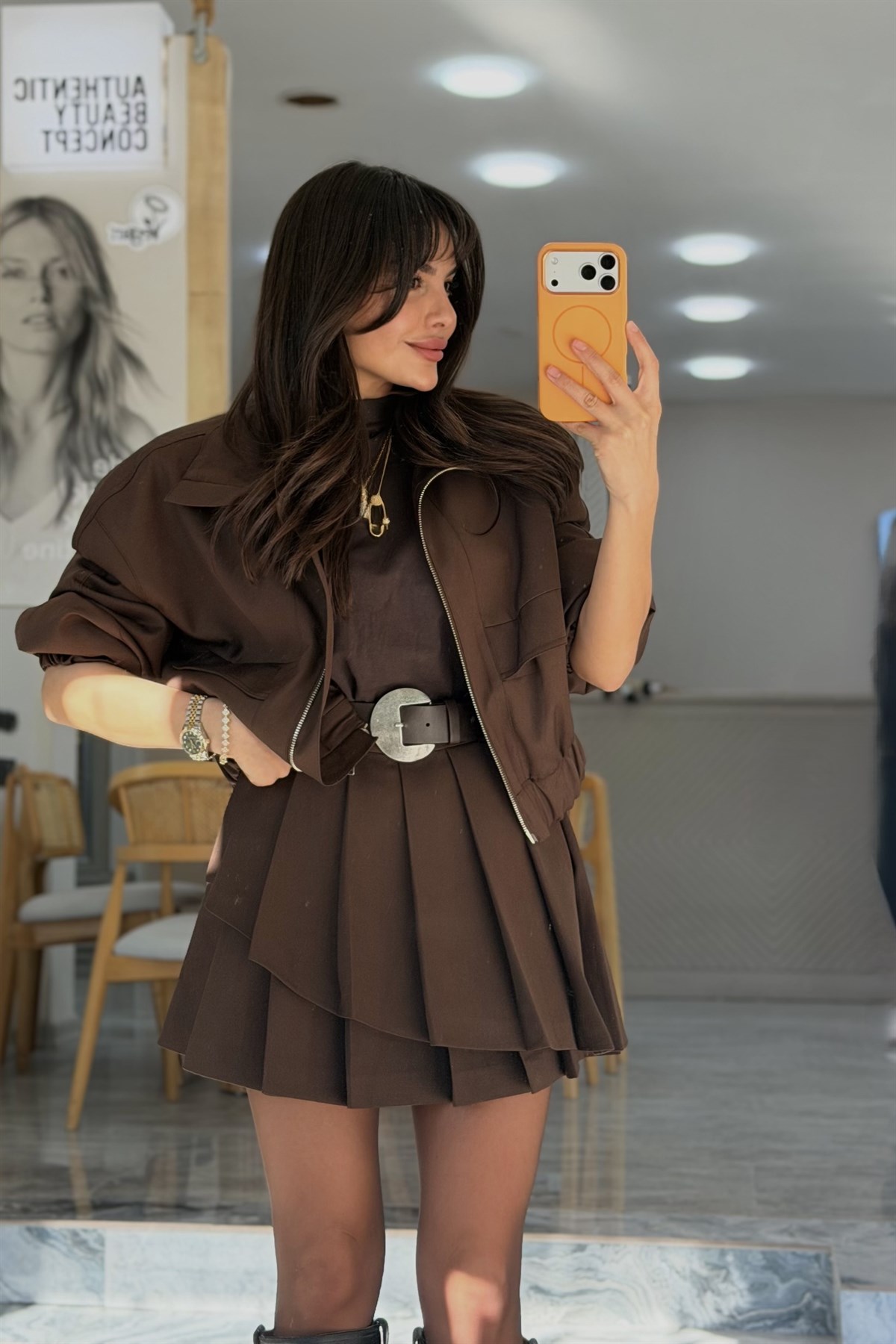 Romeo Kahve Kemerli Pileli Şort Etek