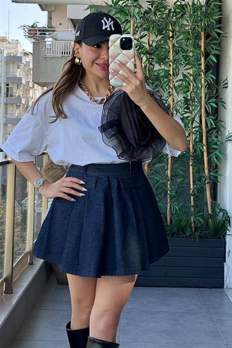 Rosa Gül Broş Detaylı Tshirt Beyaz