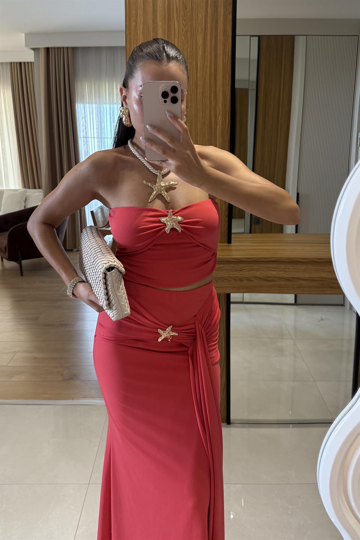 Roshe Nar Çiçeği Deniz Kabuğu Detaylı Straplez Takım