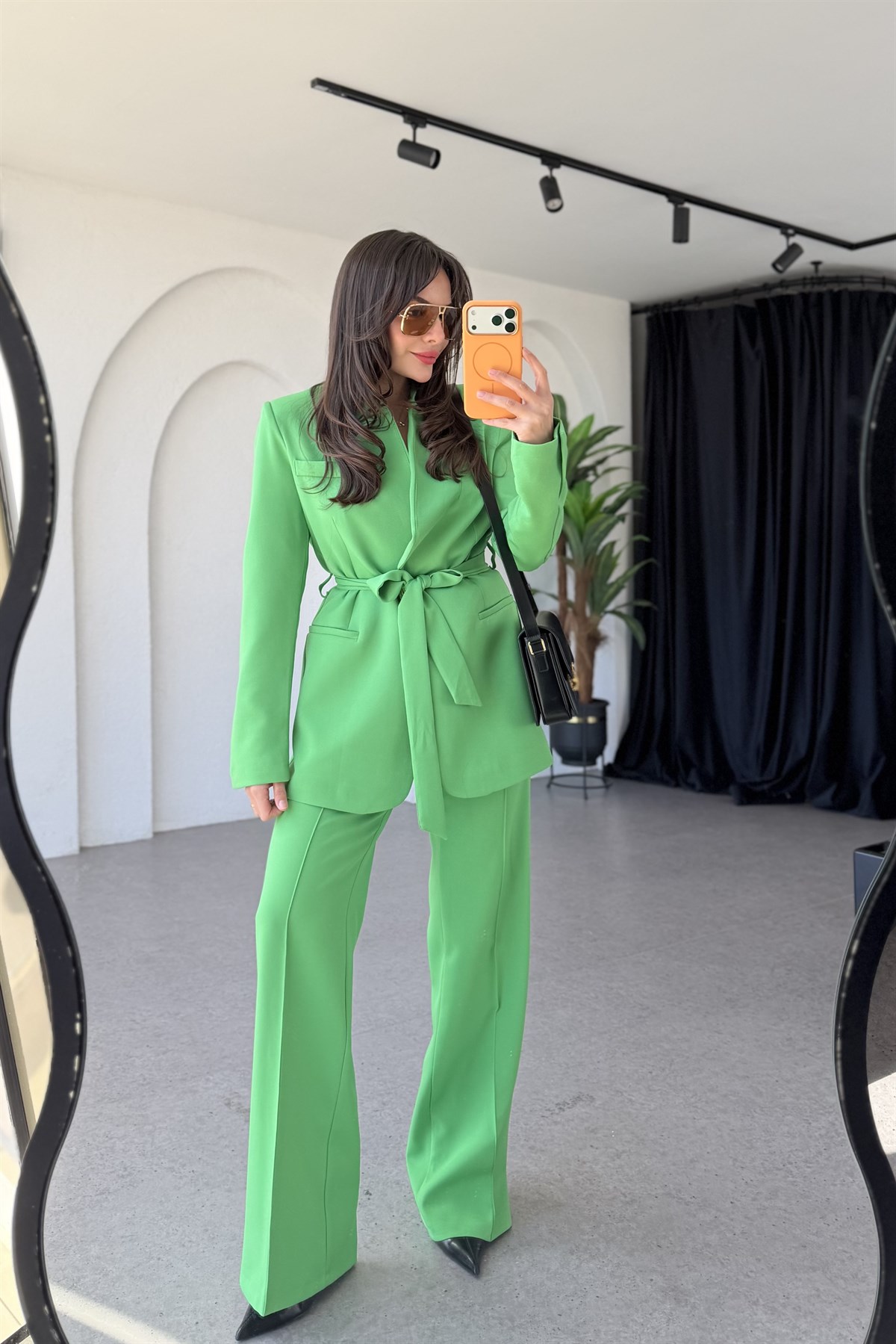 Rosie Yeşil Kuşaklı Blazer Takım