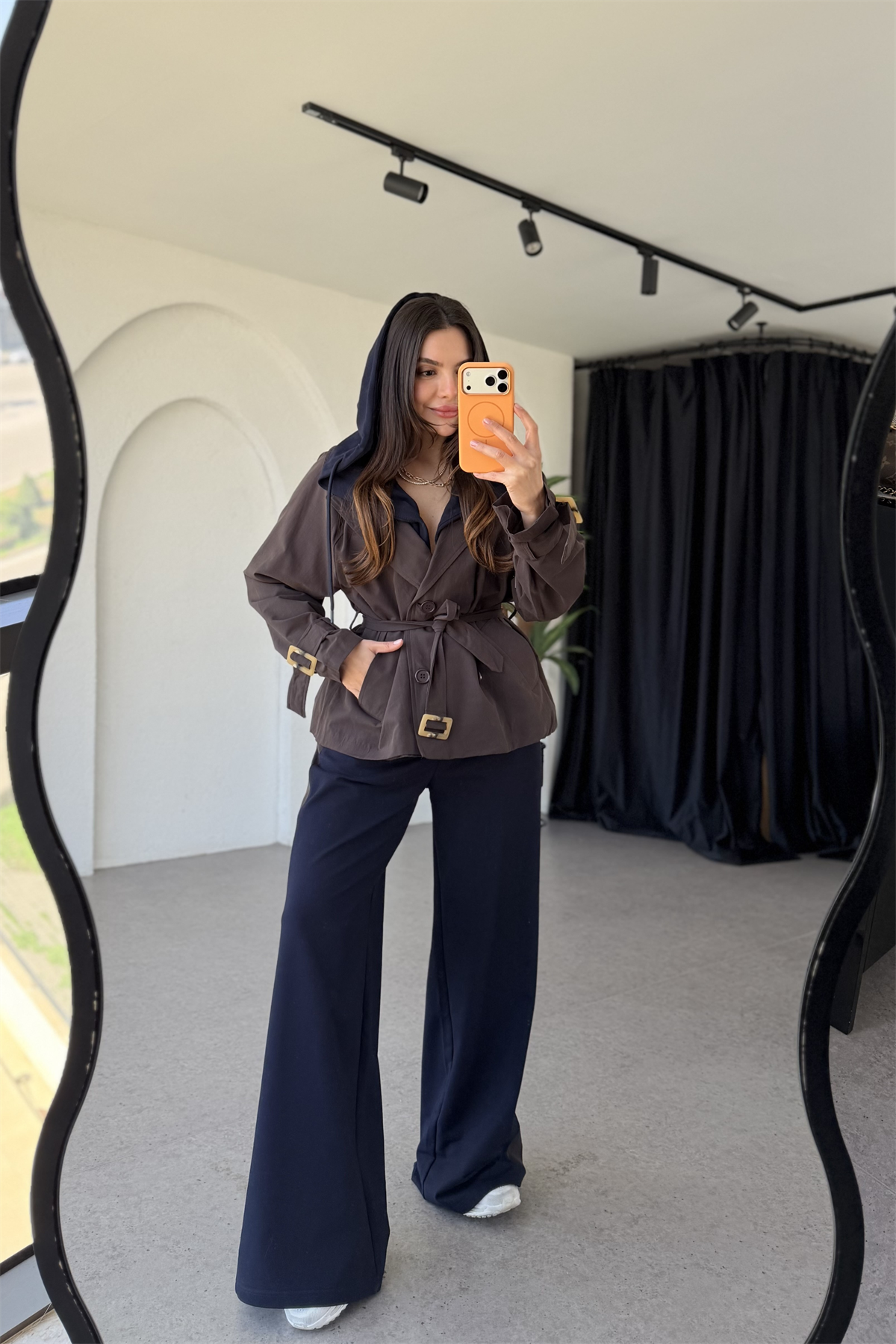 Rubert Kahve Lacivert Trenç Detaylı Kuşaklı Takım